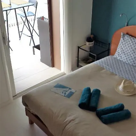 CHAMBRE PRIVEE AVEC SALON, garage voiture, vélos, motos Tourville-sur-Arques Extérieur photo